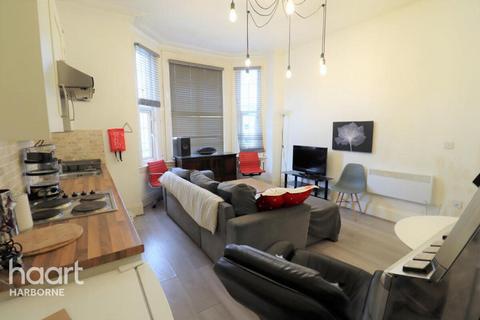 1 bedroom flat to rent, Park Road, Moseley