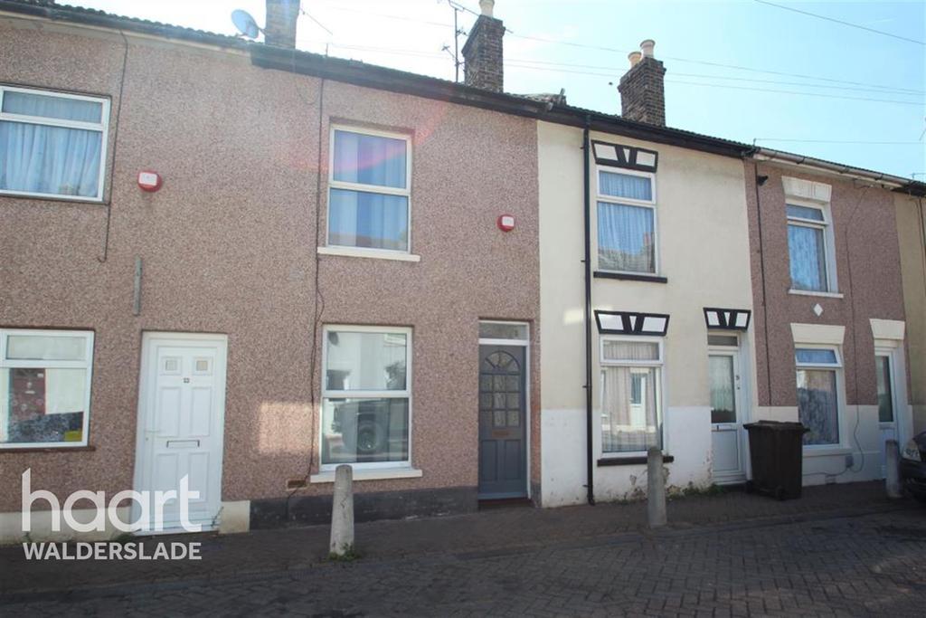 Clyde Street, ME12 2 bed terraced house £1,150 pcm (£265 pw)