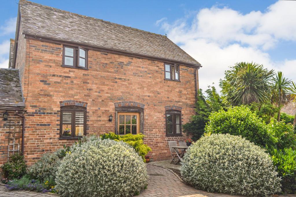 Whitton, Ludlow 3 bed terraced house to rent £925 pcm (£213 pw)