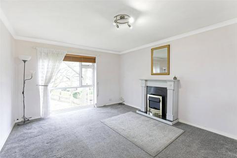 2 bedroom apartment for sale, Pinfold Grove, Sandal, Wakefield, West Yorkshire, WF2