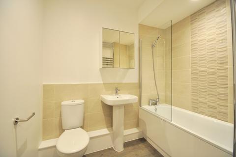 2 bedroom apartment to rent, St. Ives Road, Maidenhead, Berkshire, SL6