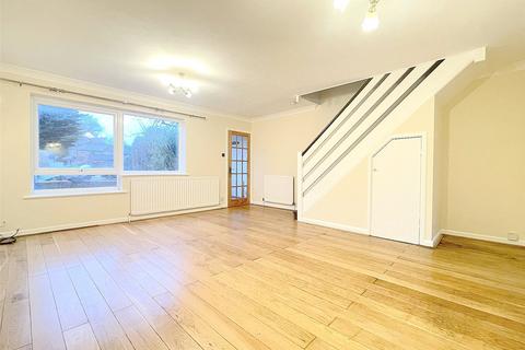 3 bedroom end of terrace house to rent, Cumberland Road, Camberley, Surrey, GU15