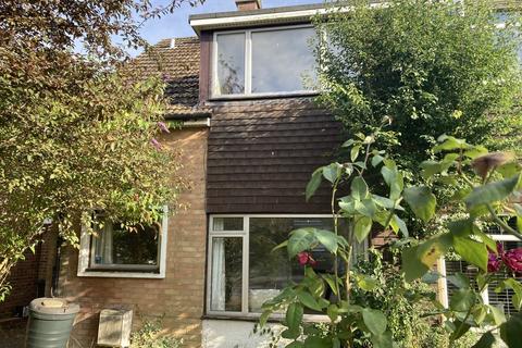 9 Bankfields, Headcorn, Ashford, TN27 9QY
