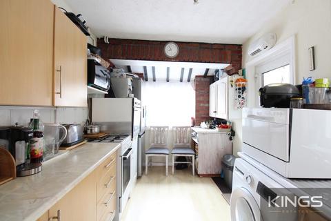 2 bedroom terraced house to rent, Sydney Road, Southampton