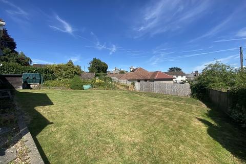 2 Dartmoor View, Chulmleigh, EX18 7BN