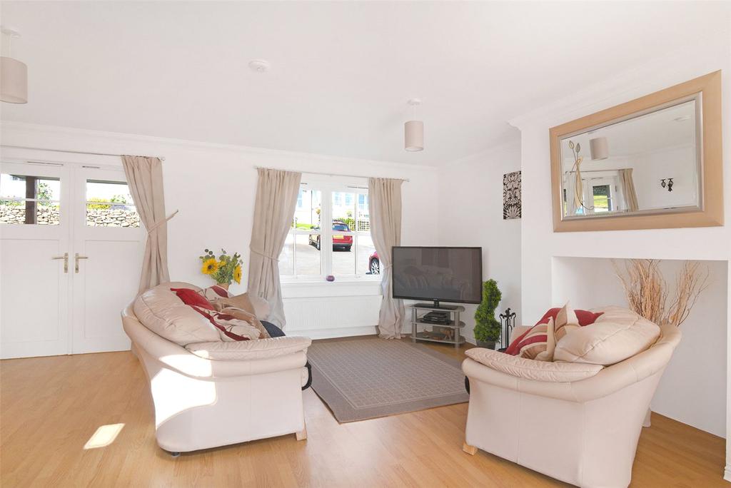 4 Bowerswell, Waterloo Bankfoot, Perth, PH1 4 bed terraced house £245,000