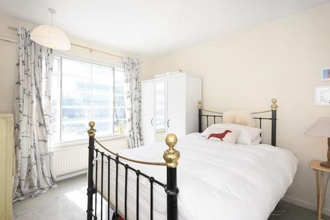 2 bedroom flat for sale, Effie Road, Fulham