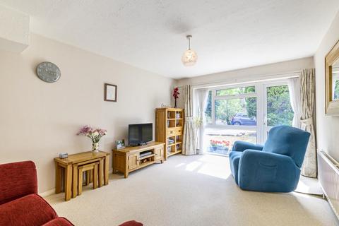Flat 1, Coombe Court, 6 Hayne Road, Beckenham, BR3 4XD