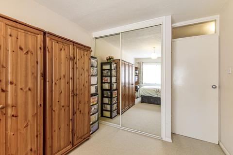 Flat 1, Coombe Court, 6 Hayne Road, Beckenham, BR3 4XD