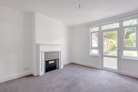 97 Chanctonbury Way, London, N12 7AA