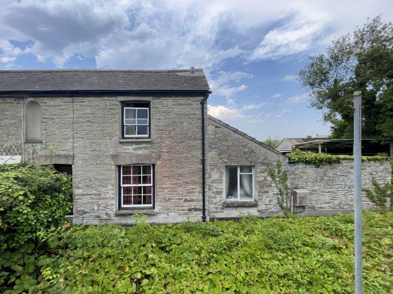 School Hill, Perranwell Station 2 bed cottage for sale £300,000