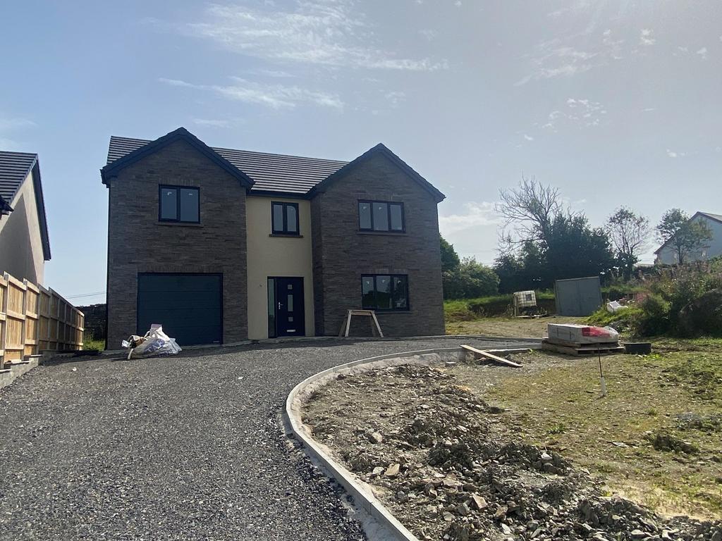 New Inn, Pencader, SA39 5 bed detached house for sale £395,000