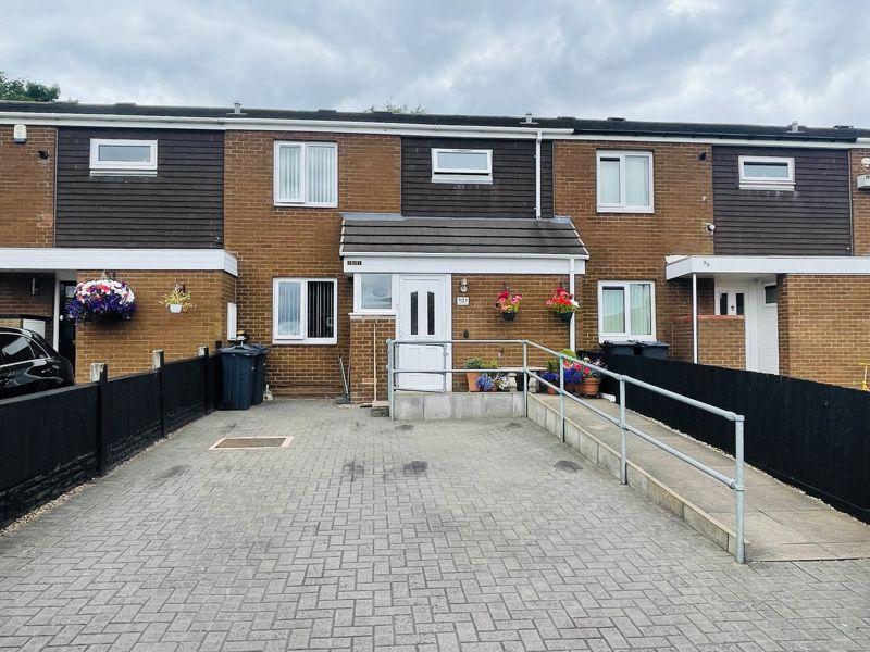 Edmonton Avenue, Kingstanding, Birmingham, B44 0XF 3 bed terraced house £220,000