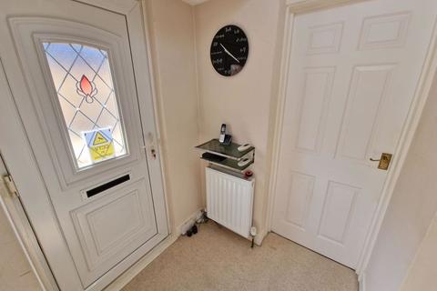 3 bedroom semi-detached house for sale - Parkway, Choppington