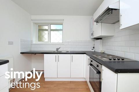 1 bedroom flat to rent, Holmbush Way, Brighton