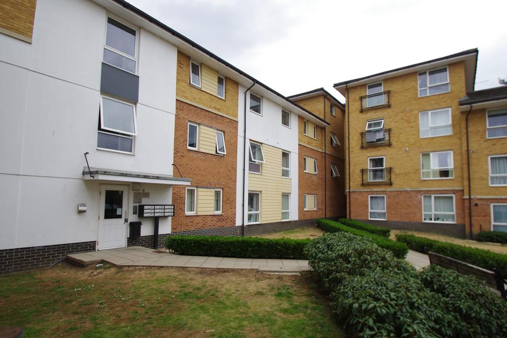 Edison Court, Franklin Avenue, Watford, WD18 1 bed apartment £1,100