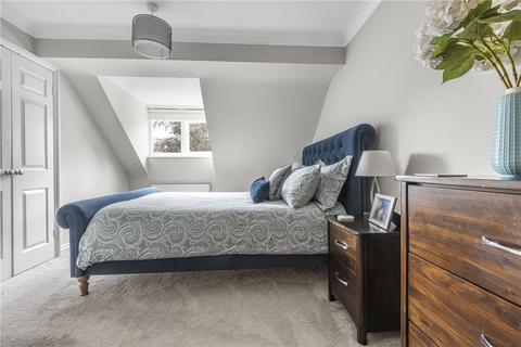 7, Woodleigh Mansions Larch Avenue, Ascot, SL5 0AW