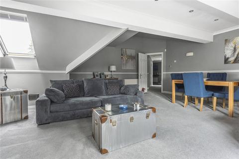 7, Woodleigh Mansions Larch Avenue, Ascot, SL5 0AW