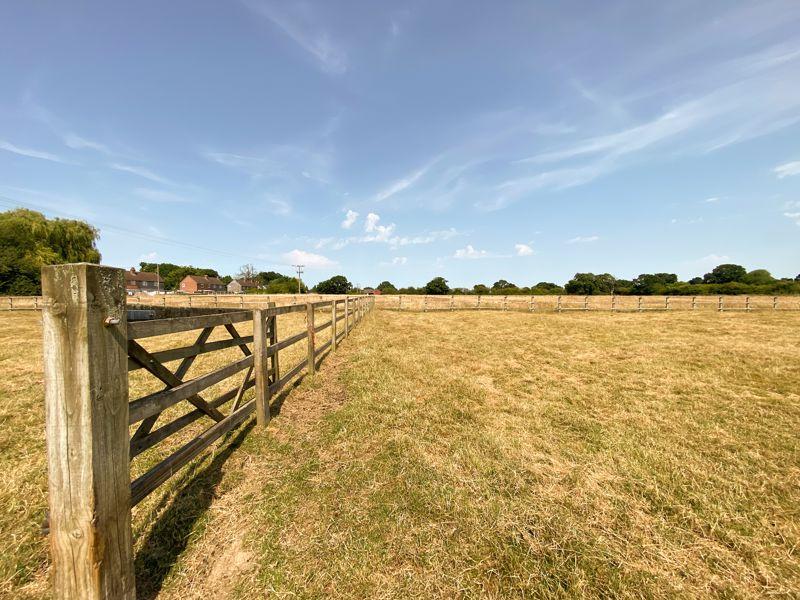 School Lane, Sandbach 5 bed detached bungalow for sale £575,000