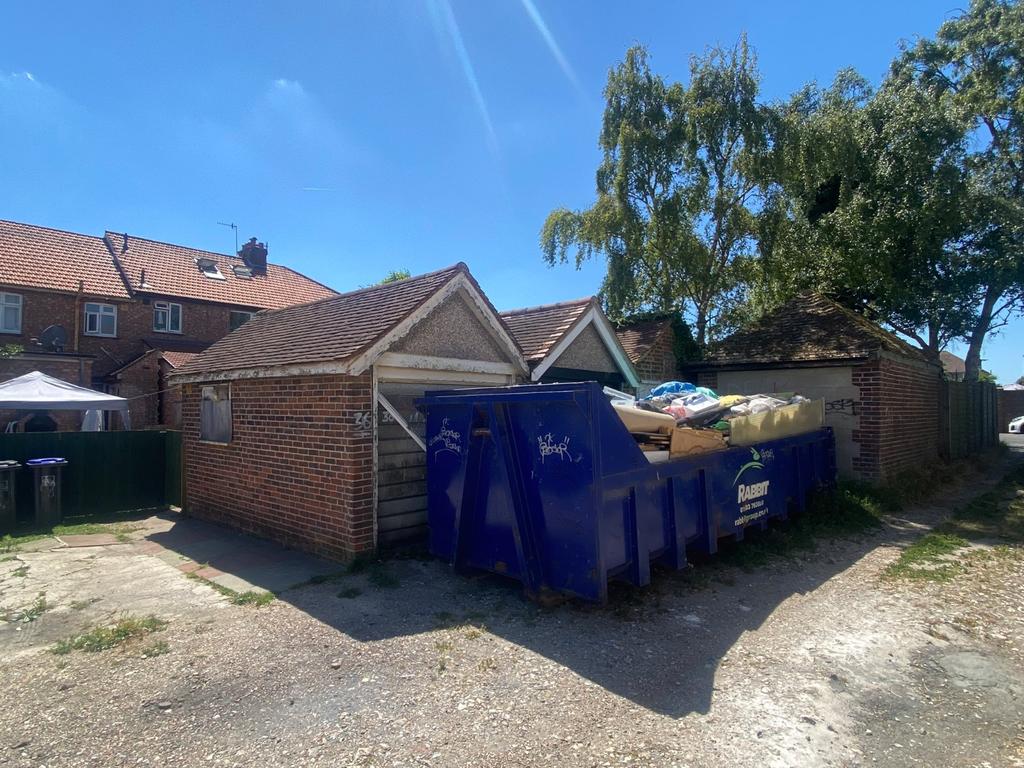 Crabtree Lane, Lancing, West Sussex... Property £75,000