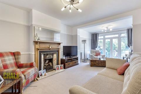90 Upper Rainham Road, Hornchurch, RM12 4BZ