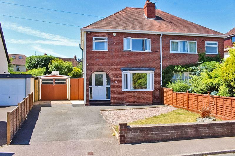 Lane Green Road, CODSALL 3 bed semidetached house for sale £280,000