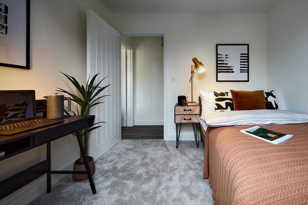 Second bedroom with space for storage