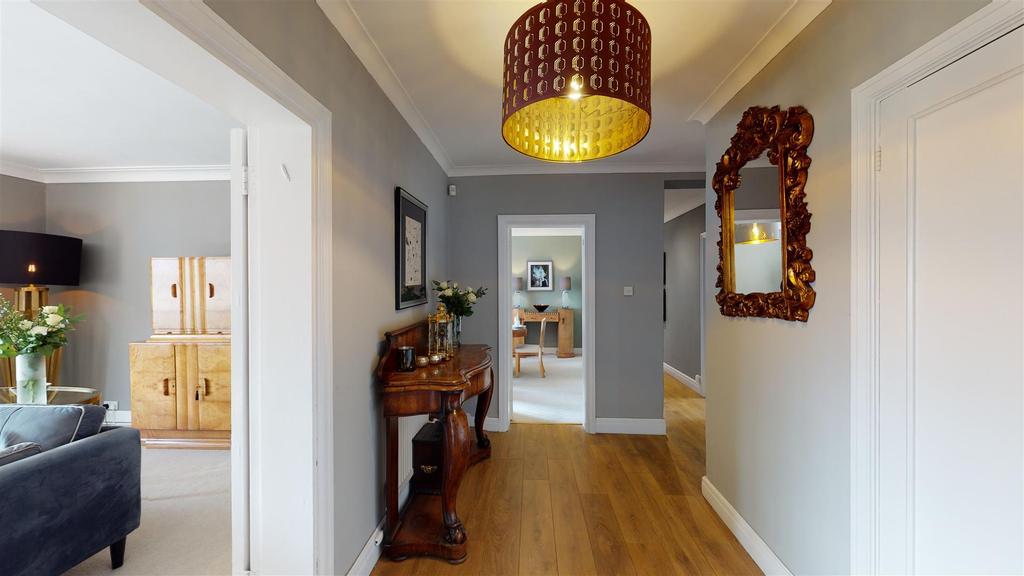 Viceroy Close, Birmingham 3 bed apartment £350,000