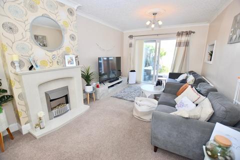 70 Hipswell Highway, Coventry, CV2 5FG