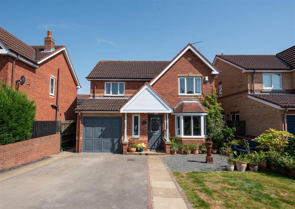 The Orchard, York 4 bed detached house for sale £500,000