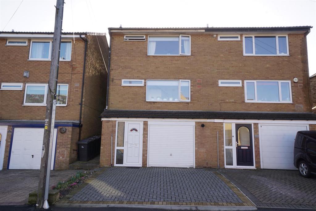 Walkley Bank Road, Sheffield, South Yorkshire 3 bed semidetached house £260,000