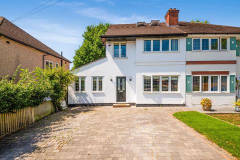 45 Seaforth Gardens, Epsom, KT19 0LR