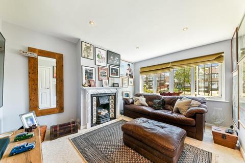 45 Seaforth Gardens, Epsom, KT19 0LR