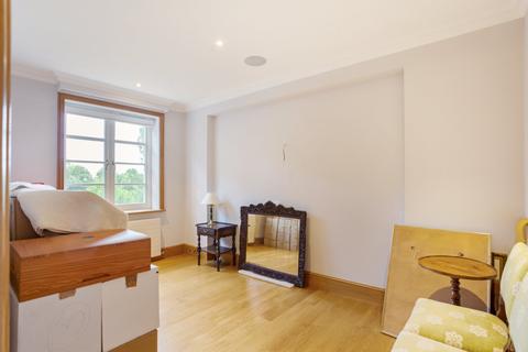 Flat 37, Exeter House Putney Heath, London, SW15 3SX