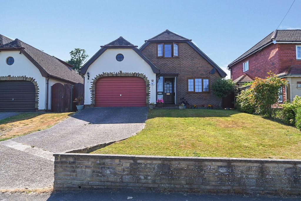 Waites Lane, Fairlight 4 bed detached house for sale £600,000