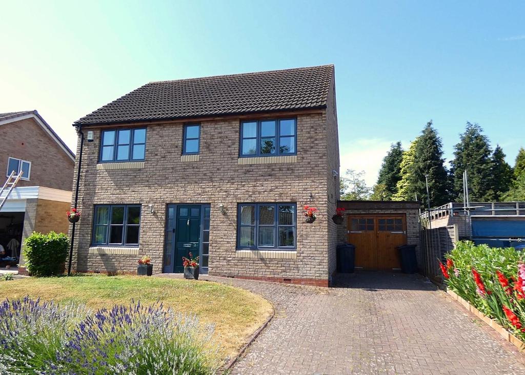 Berkswell Close, Sutton Coldfield 4 bed detached house for sale £670,000