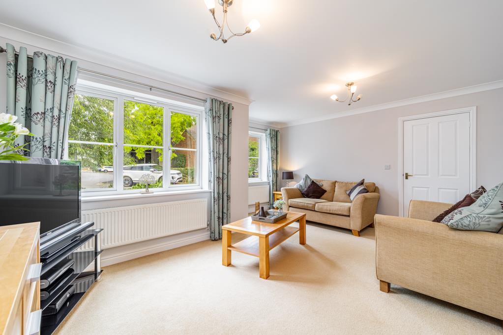 19 St James Way (Moulton Chapel)-26.jpg