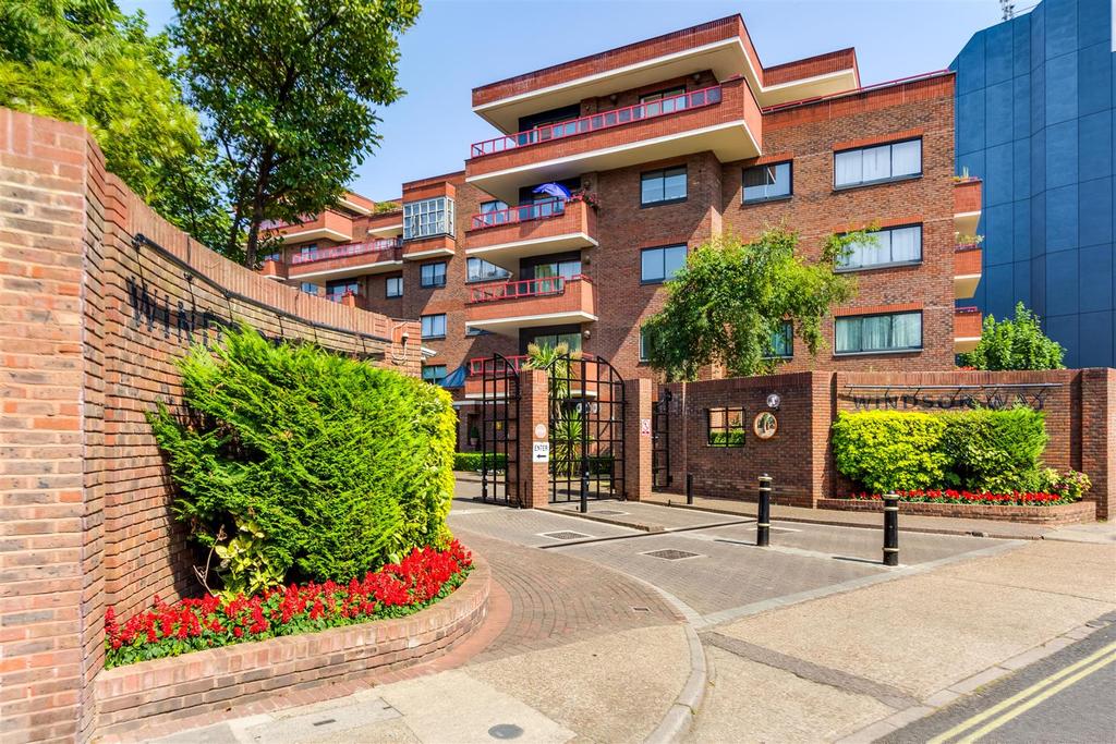 Stuart House, Windsor Way, London, W14 2 bed flat £975,000