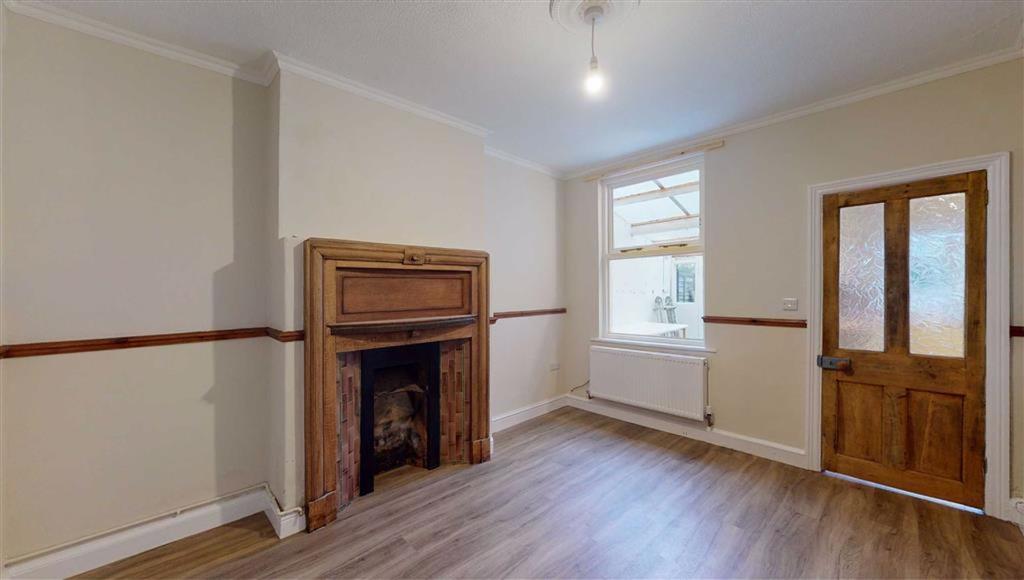 King Street, Shrewsbury, Shropshire 2 bed terraced house £850 pcm (£
