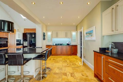 Bryn Hyfryd Lon Clai, Red Wharf Bay, Pentraeth, LL75 8PZ