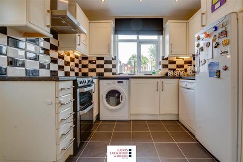 85 Bateman Road, Hellaby, Rotherham, S66 8HB