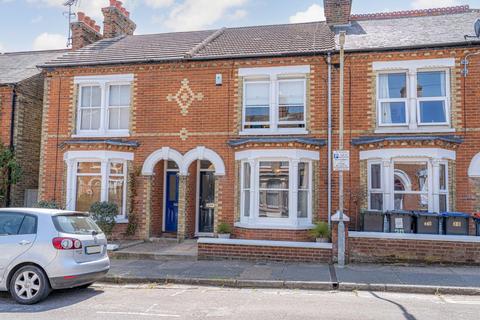 28 Beverley Road, Canterbury, CT2 7EN