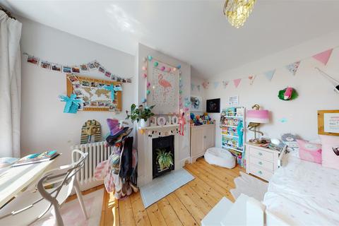 28 Beverley Road, Canterbury, CT2 7EN