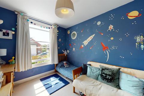 28 Beverley Road, Canterbury, CT2 7EN