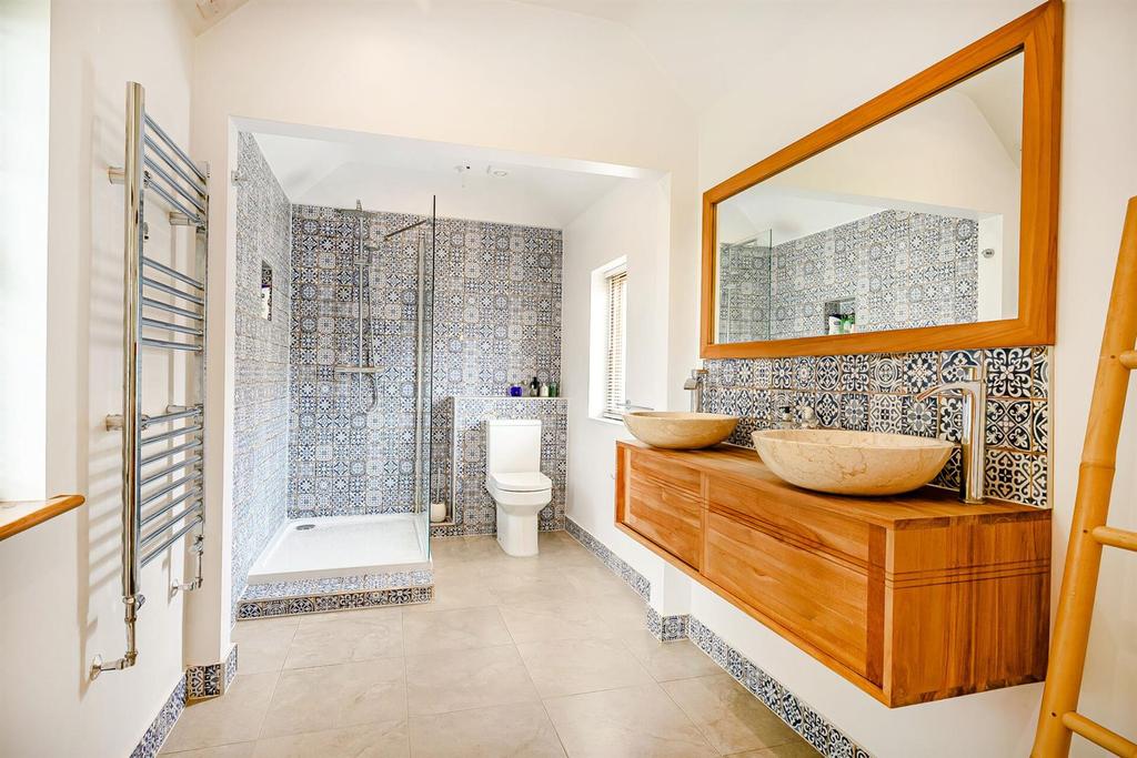 8513284-interior33.jpg