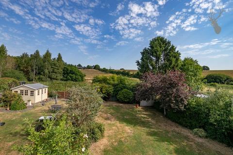 90 Dukes Avenue, Theydon Bois, Epping, CM16 7HF