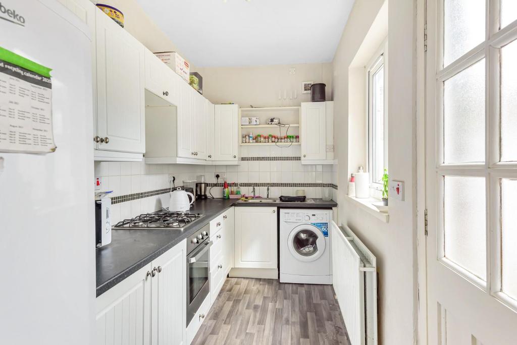 Ambrose Street, York 4 bed house £330,000