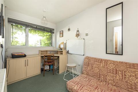3 bedroom terraced house for sale - Wells Close, Harpenden