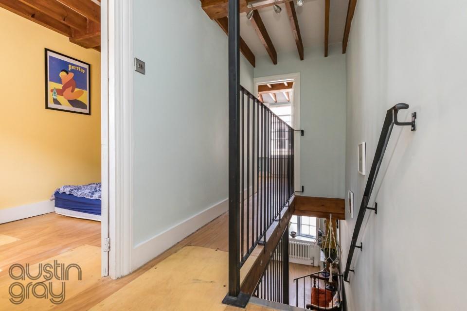 Gloucester Street 10-11.JPG