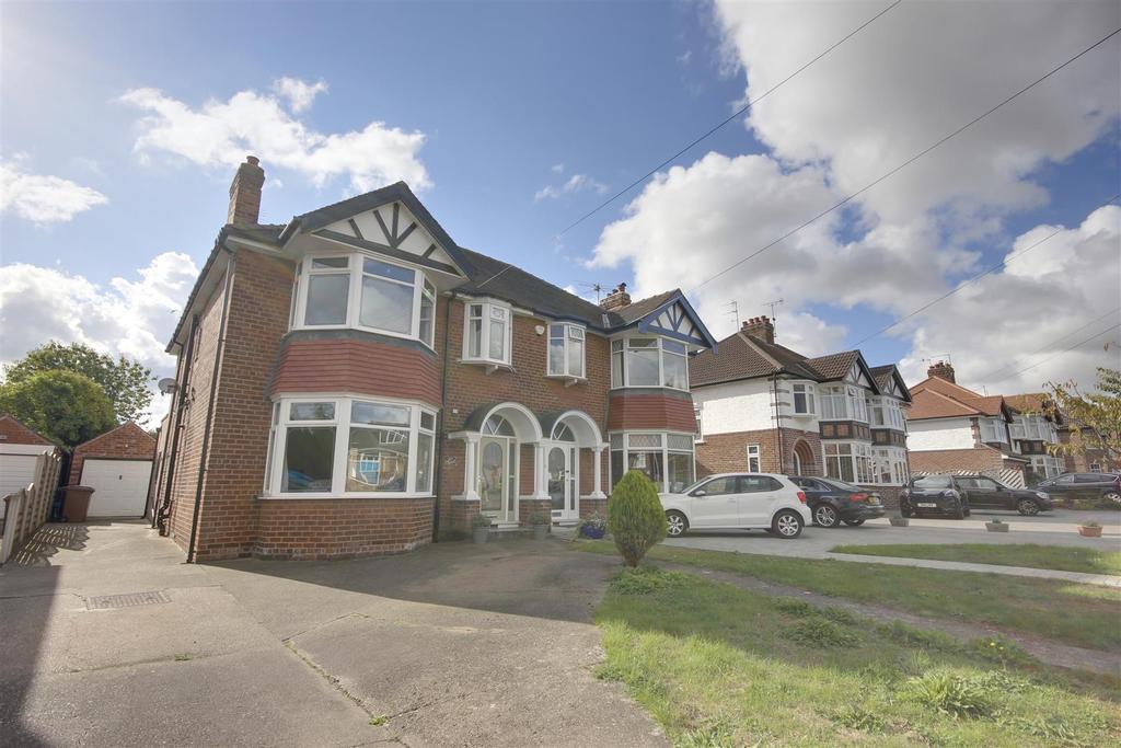 Wilson Street, Anlaby 4 bed semidetached house £375,000
